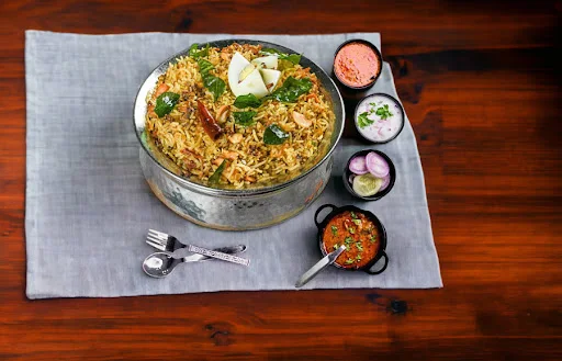 Fish Biryani (Serves 1)