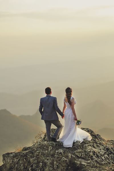 Fotógrafo de bodas Bondo Javakhishvili (tbilisi). Foto del 4 de noviembre 2019