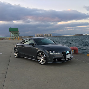 TT クーペ 2.0TFSI