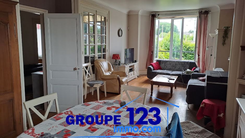 Vente maison 7 pièces 161 m² à Villeneuve-sur-Yonne (89500), 169 900 €