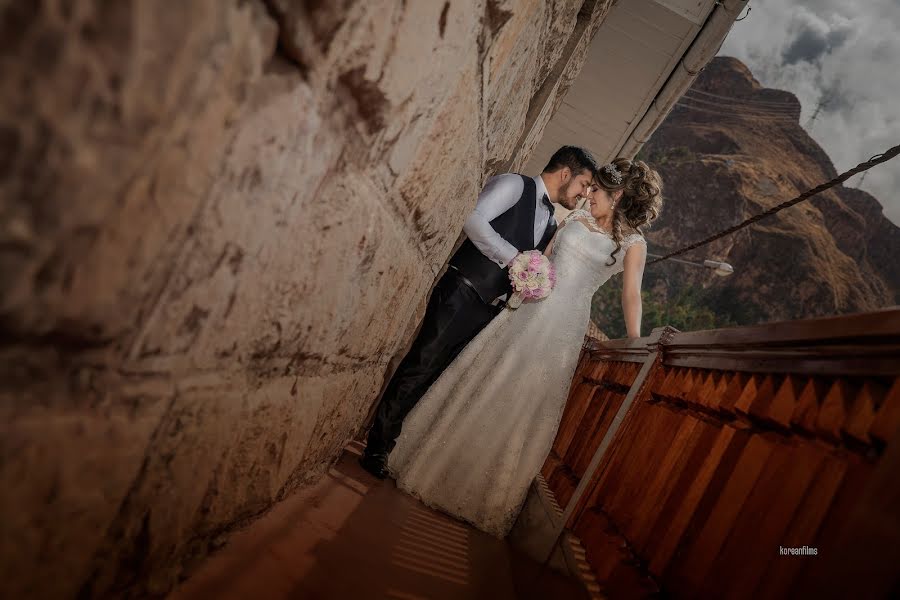 Fotógrafo de bodas Indira Quintano Villanueva (indiraqv). Foto del 21 de marzo 2020