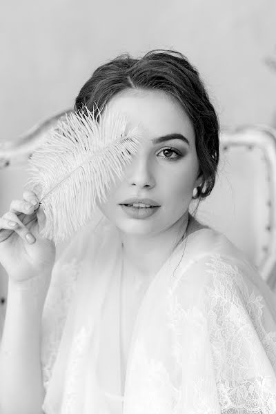 Wedding photographer Alena Kravchenko (kravchenkoal). Photo of 11 April 2022