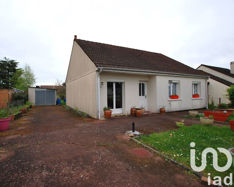 Vente maison 4 pièces 81 m² à Ouzouer-sur-Trézée (45250), 111 000 €