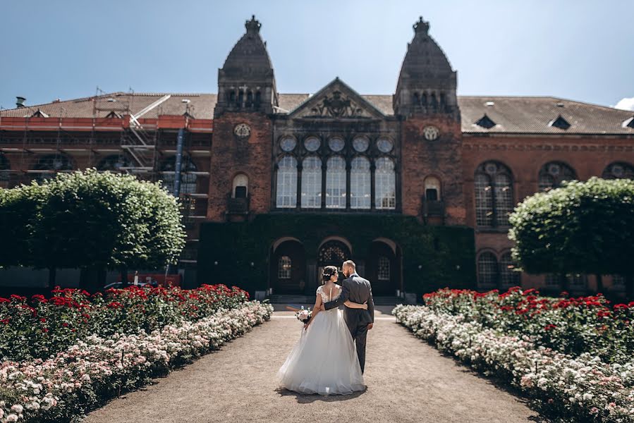 Fotógrafo de casamento Yaroslav Polyanovskiy (polianovsky). Foto de 22 de setembro 2019