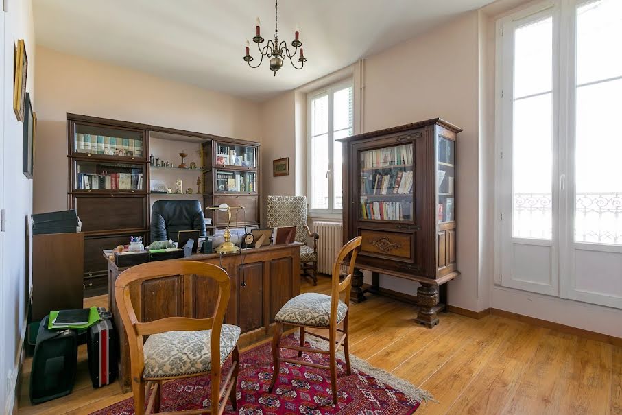 Vente maison 8 pièces 200 m² à Dijon (21000), 495 000 €