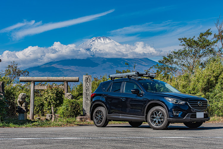 CX-5の写真が好きな人と繋がりたい・カメラ好きな人と繋がりたい・富士山・一眼レフ・富士山はいいぞに関するカスタム事例の投稿画像1枚目