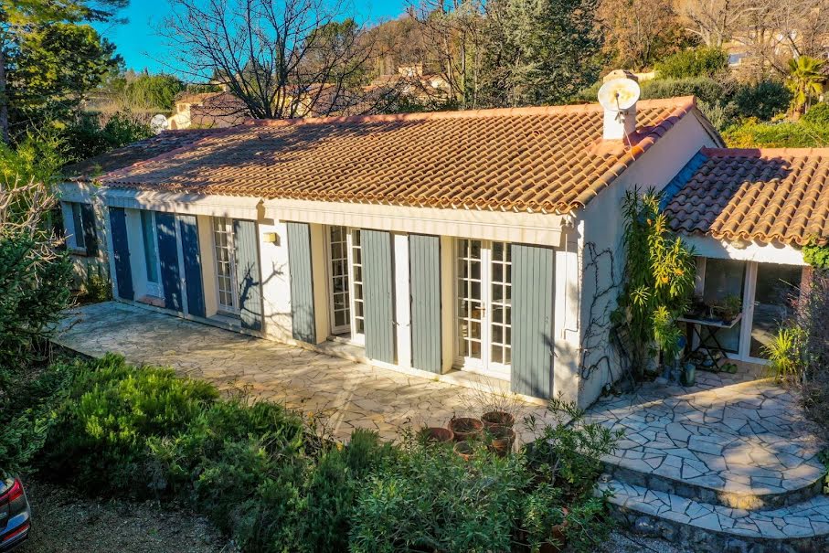 Vente maison 5 pièces 143 m² à Flayosc (83780), 440 000 €