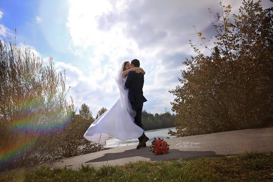 Wedding photographer Zuzana Kondeková (zuzuphotographic). Photo of 16 April 2019