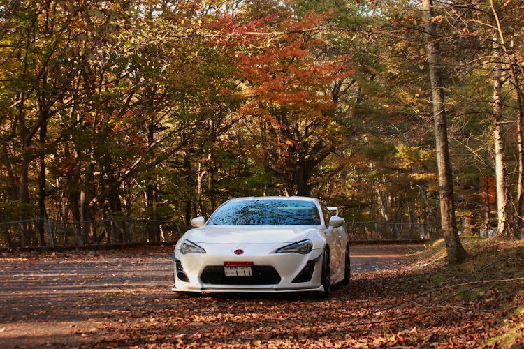 86のチーム赤城・ハチビー愛好会・紅葉・追加メーター何つけてる？に関するカスタム事例の投稿画像1枚目