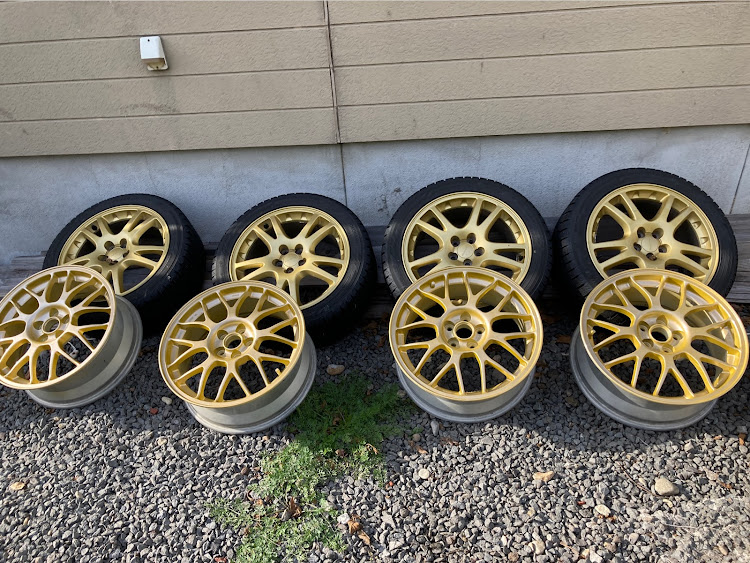 インプレッサ WRX STIの北海道・紅葉・一眼レフ修行中・ホイールリペア完了・紅葉と愛車に関するカスタム事例の投稿画像6枚目