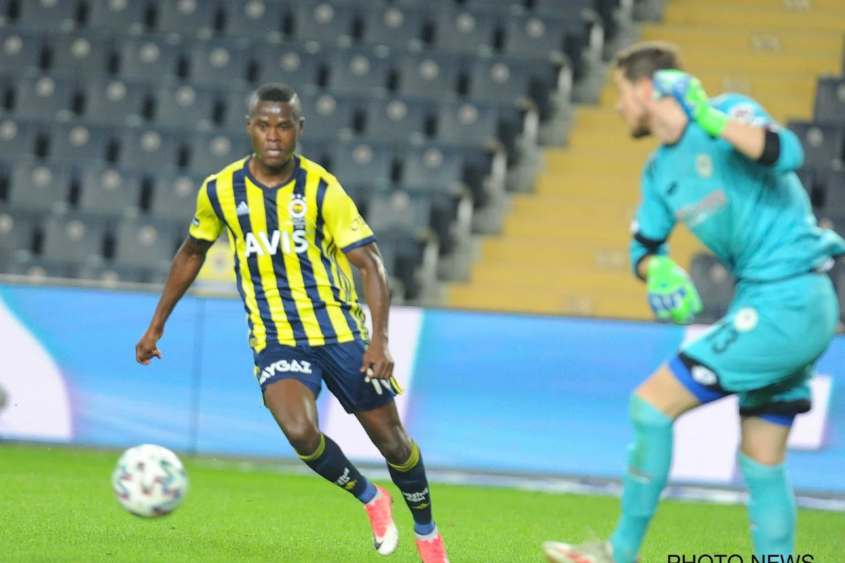 Heeft Genk dé ideale vervanger voor Onuachu al zo goed als beet? 'Aanvaller laat Fenerbahçe weten dat hij terug wil keren'