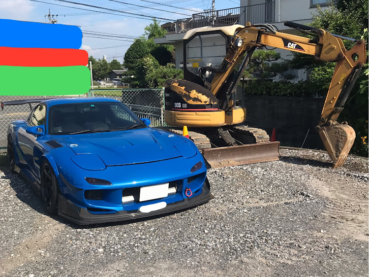 RX-7のRX-7・FD3S・ノア・ノア80後期・パレットピア おおのに関するカスタム事例の投稿画像1枚目