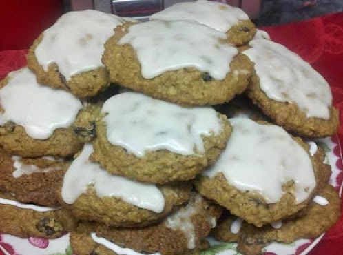 Grandma Ann's Iced Oatmeal Spice Cookies