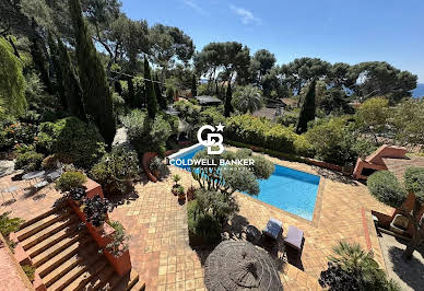 Property with pool 15