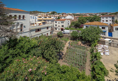 House with garden and terrace 12