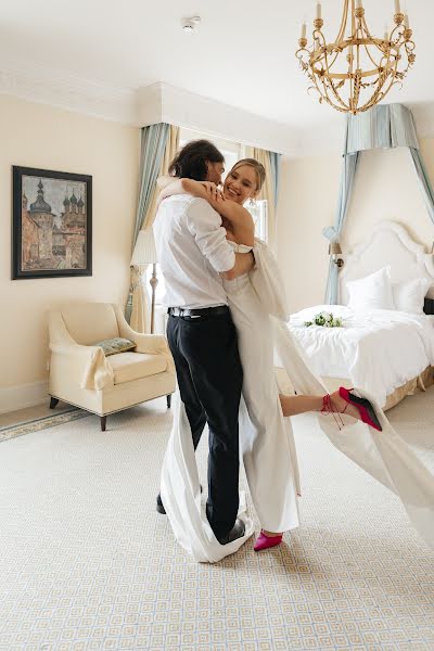 Wedding photographer Viktoriya Uzhischenko (vicphoto). Photo of 17 May 2023