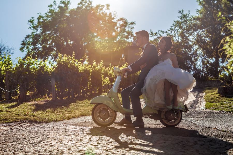 Fotografo di matrimoni Florent Perret (florentperret). Foto del 26 luglio 2019