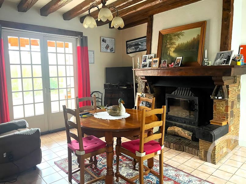 Vente maison 7 pièces 168.5 m² à Bernay (27300), 180 000 €