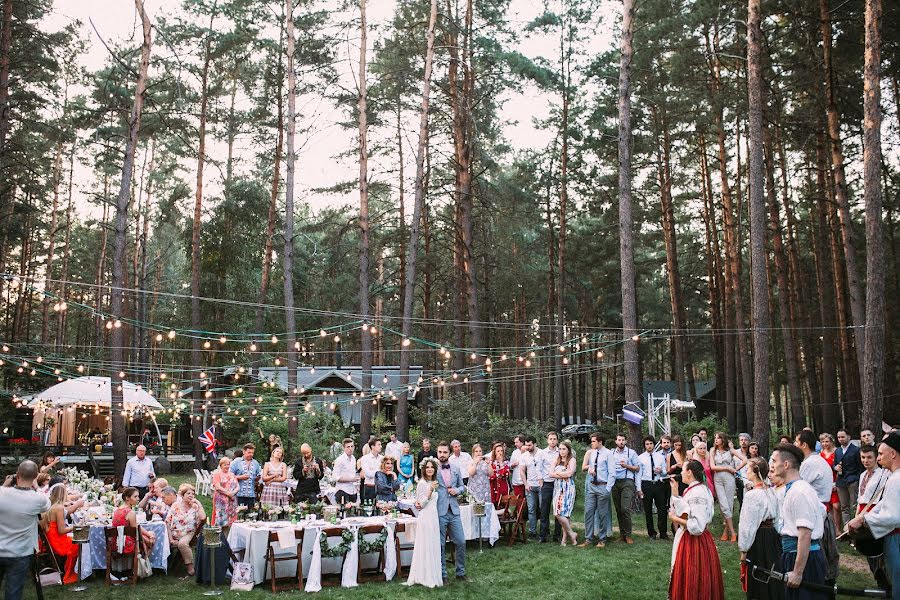 Fotógrafo de bodas Aleksandr Khalabuzar (a-kh). Foto del 30 de septiembre 2015