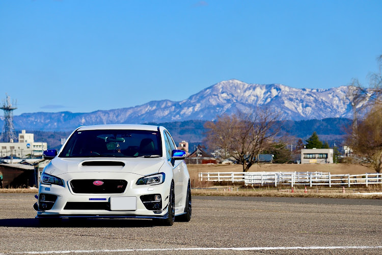 WRX STIのコメント&イイねありがとうございます🙏・プチッとオフ会・いただきもの画像・オフ会のご参加お待ちしておりますに関するカスタム事例の投稿画像1枚目