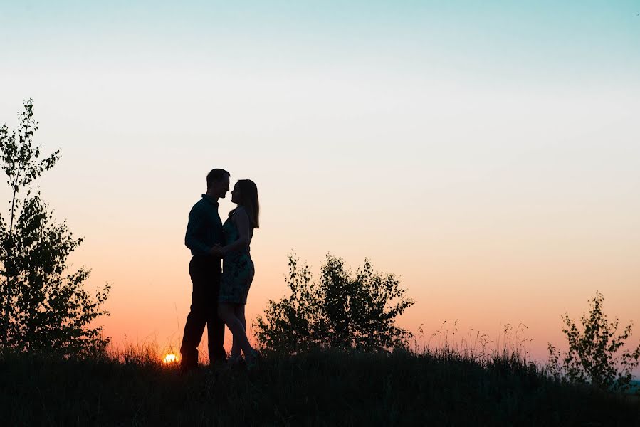 Fotógrafo de casamento Irina Dildina (dildina). Foto de 5 de junho 2016