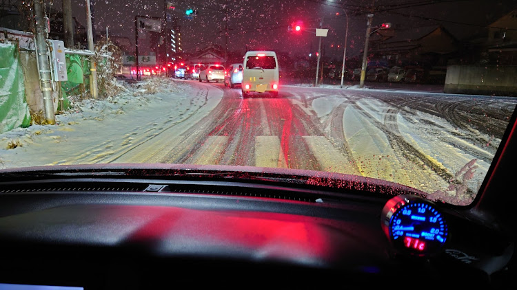 Nボックスカスタムの積雪・雪が積もった・出勤出来ず・一服中・日向坂46に関するカスタム事例の投稿画像4枚目