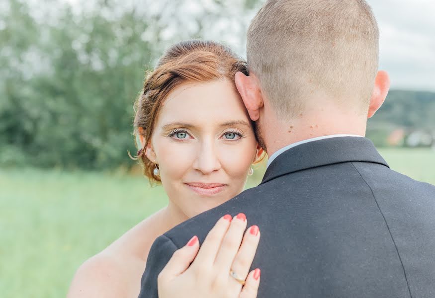 Fotógrafo de casamento Julia Sikira (sikira). Foto de 12 de janeiro 2020