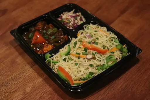 Veg Hakka Noodles Combo