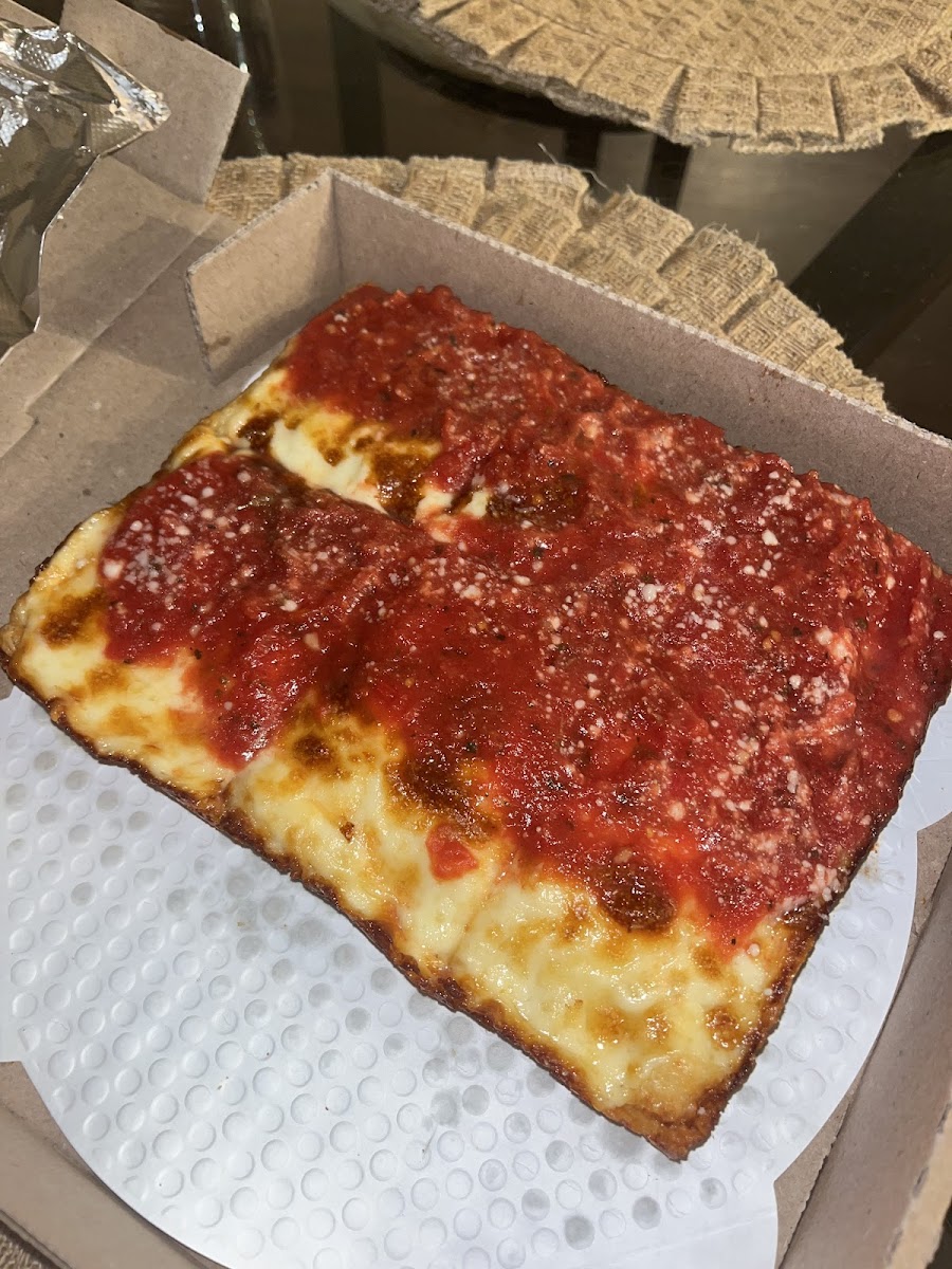 GF Detroit Style Cheese Pizza