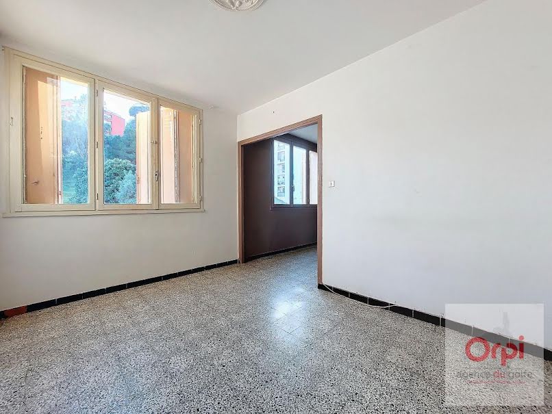 Vente appartement 4 pièces 64 m² à Ajaccio (20000), 129 600 €