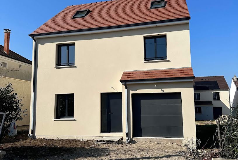  Vente Terrain + Maison - Terrain : 661m² - Maison : 103m² à Combs-la-Ville (77380) 