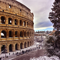 Frozen morning in Rome  di 