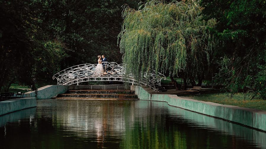 Fotógrafo de casamento Aleksandr Yuzhnyy (youzhny). Foto de 21 de abril 2021