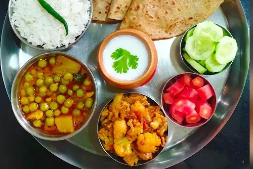 P Veg Thali