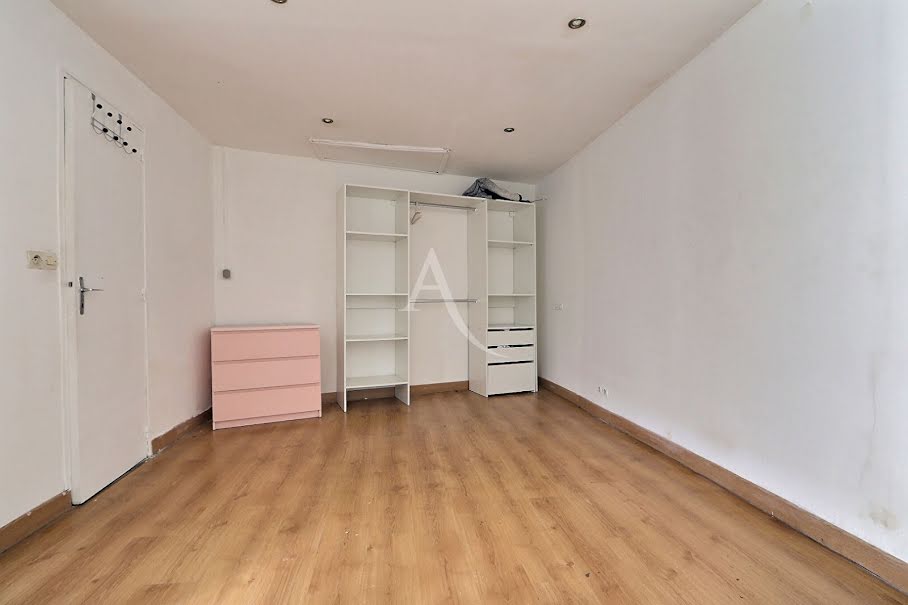 Vente maison 1 pièce 28 m² à Aubervilliers (93300), 135 100 €