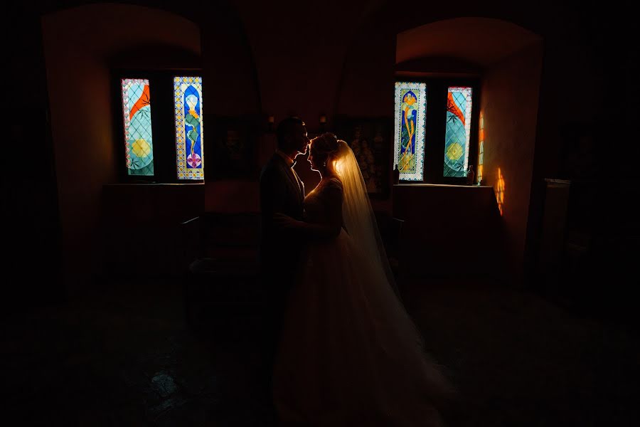 Fotografo di matrimoni Miroslav Bugir (buhir). Foto del 26 settembre 2019