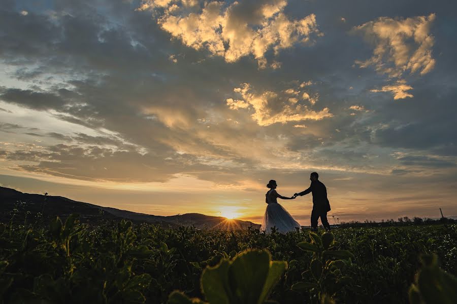 Fotógrafo de casamento Violeta Pefticheva (pefticheva). Foto de 19 de abril 2022