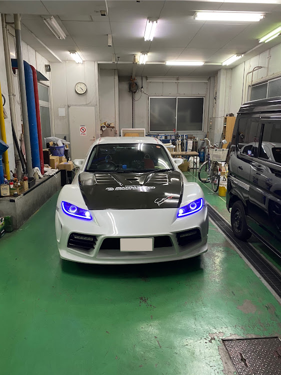 RX-8の免許取得の貯金、まだまだ道のりは遠い。・愛車撮影、自宅にて。に関するカスタム事例の投稿画像1枚目