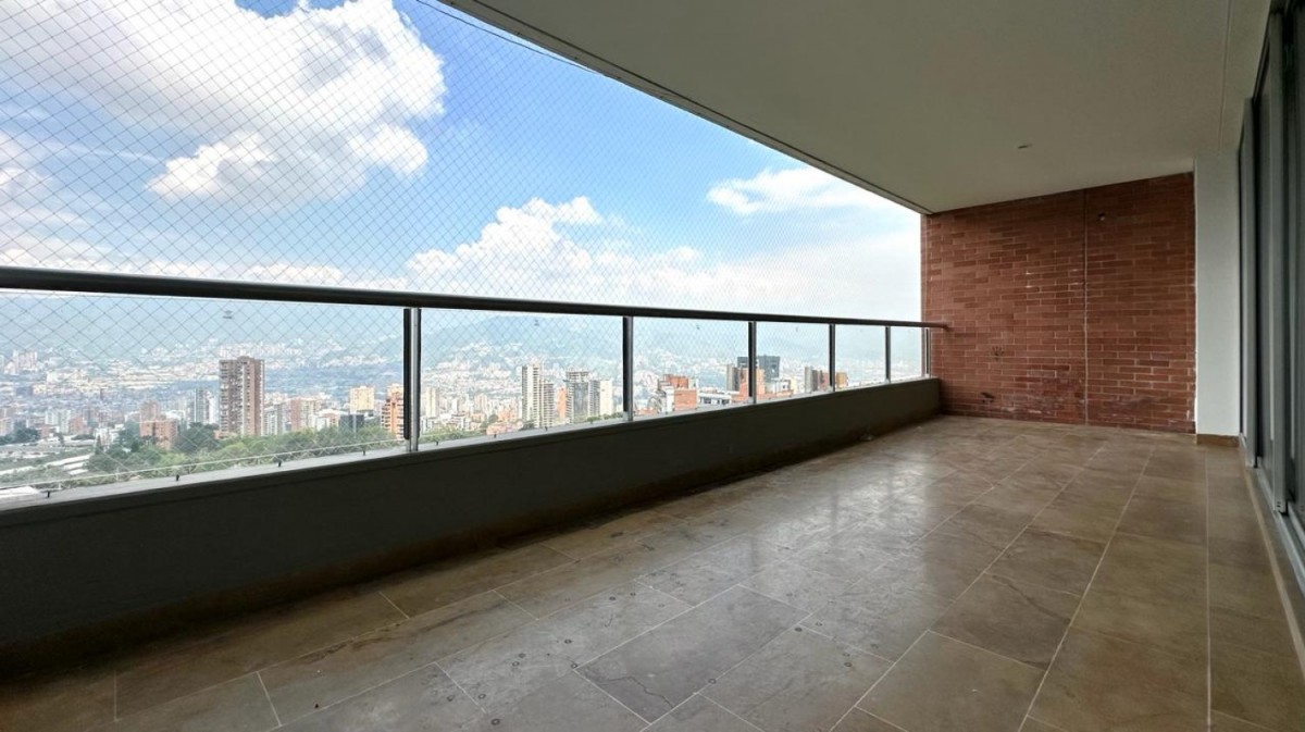 Apartamento para Arriendo en Poblado