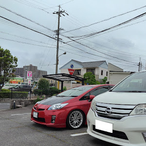 プリウス ZVW30