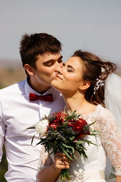 Wedding photographer Roman Serezhechkin (serezhechkin). Photo of 17 February 2016