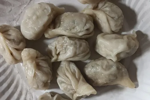 Chicken Steamed Momos [10 Pieces]