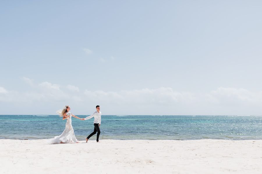 Fotógrafo de casamento Valiko Proskurnin (valikko). Foto de 5 de julho 2020