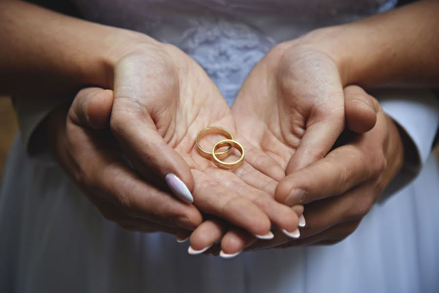 Fotógrafo de bodas Monika Andrychowska (fotomoni). Foto del 30 de junio 2021