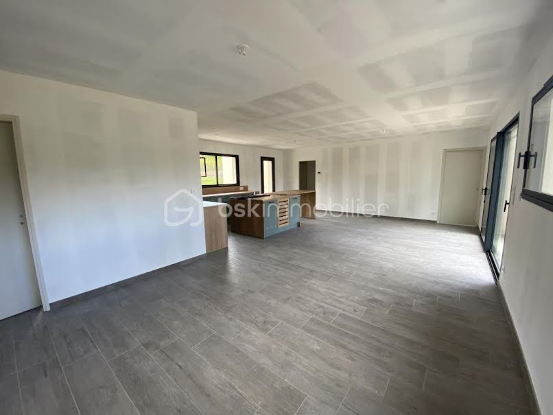 Vente maison 6 pièces 120 m² à Mesves-sur-Loire (58400), 235 000 €