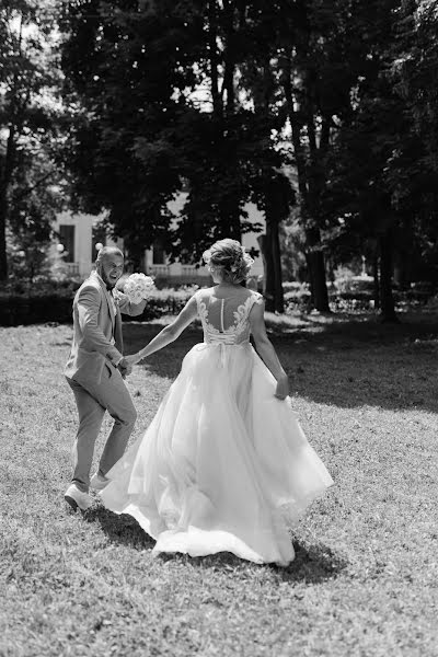 Wedding photographer Alena Belousova (alain). Photo of 22 August 2021