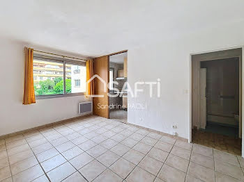 appartement à Saint-Laurent-du-Var (06)