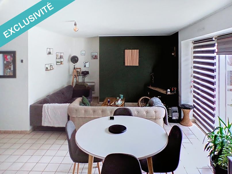 Vente maison 4 pièces 75 m² à Sainte-Néomaye (79260), 150 000 €