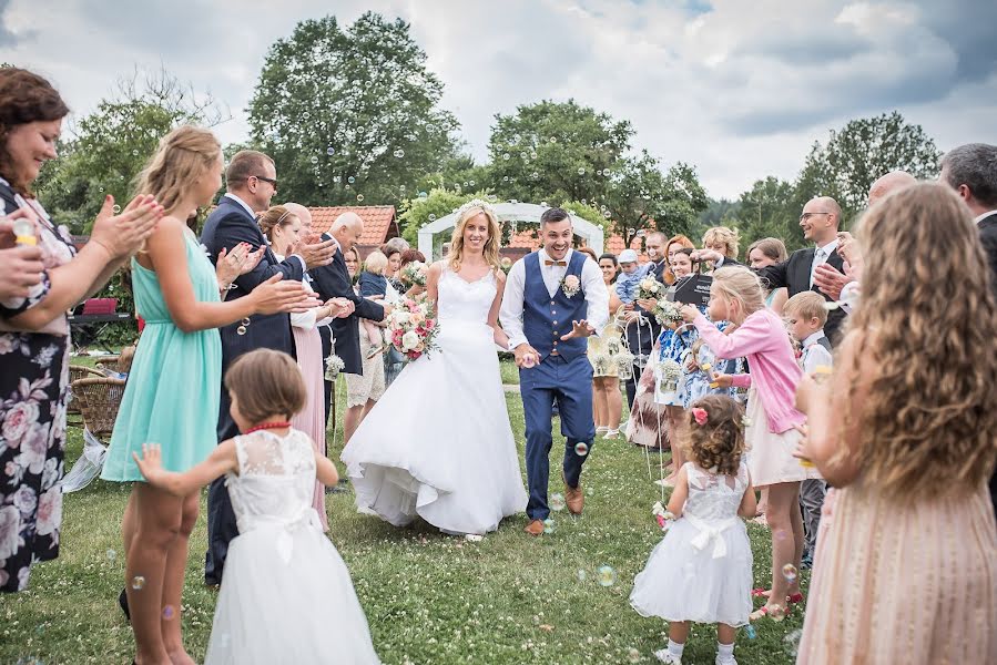 Fotógrafo de casamento Iva Drábová (ivadrabova). Foto de 13 de janeiro 2020