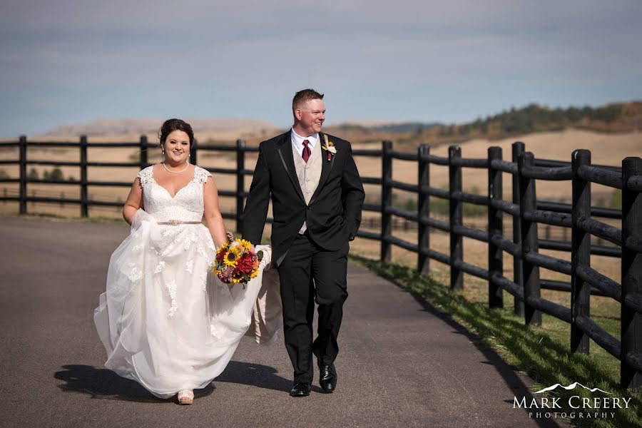 Fotograf ślubny Mark Creery (markcreery). Zdjęcie z 8 września 2019